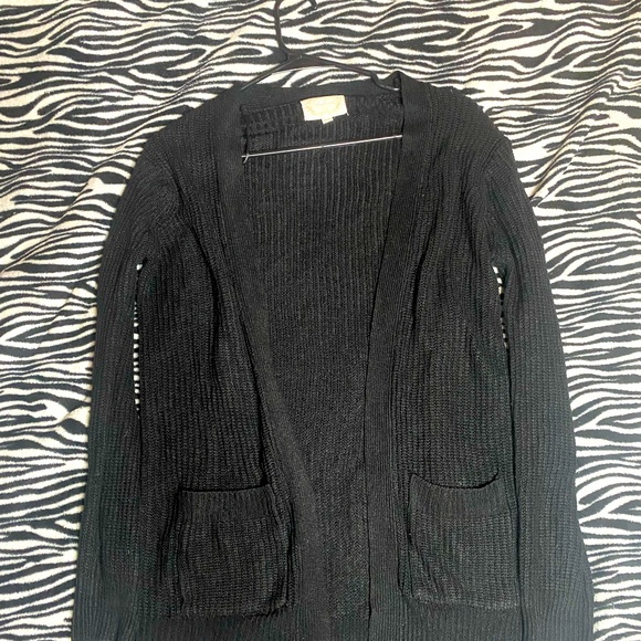 Ambiance apparel Black cardigan size M - Picture 2 of 5